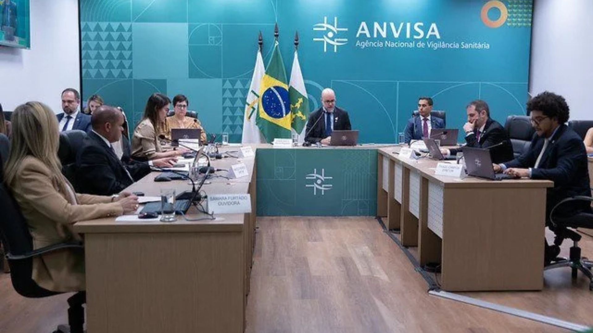 Anvisa regulamenta produção de cannabis medicinal; agência é presidida por EPPGG