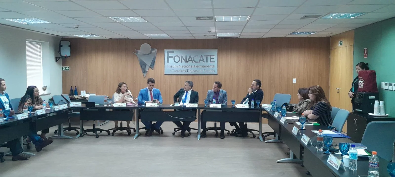 Assembleia do Fonacate debate negociação coletiva, PEC 38 e eleições