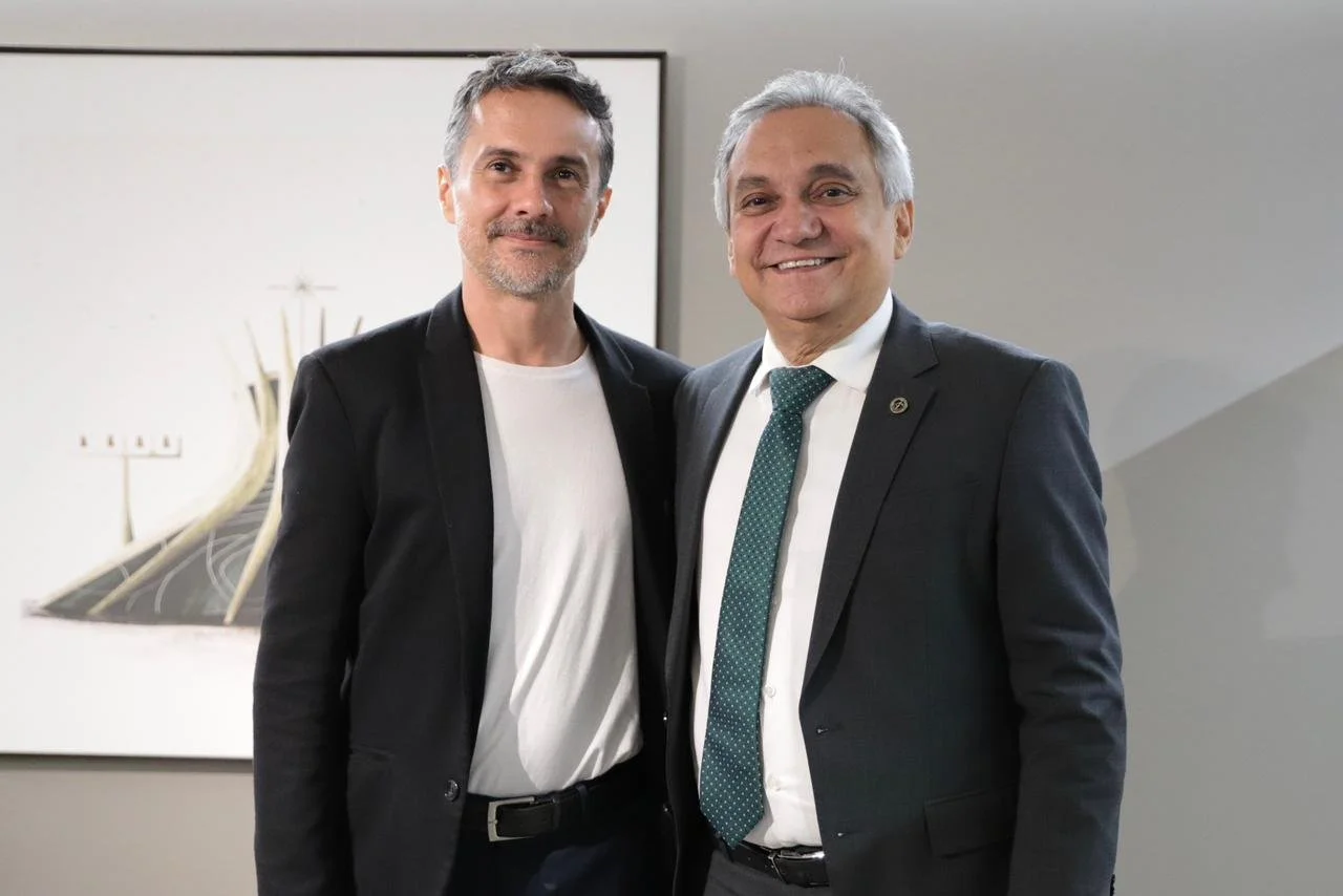 ANESP e SINDJUS-DF discutem defesa do serviço público e fortalecimento das entidades representativas