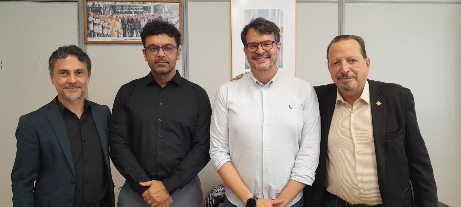 ANESP debate fortalecimento da carreira de EPPGG em reunião com a SEGES