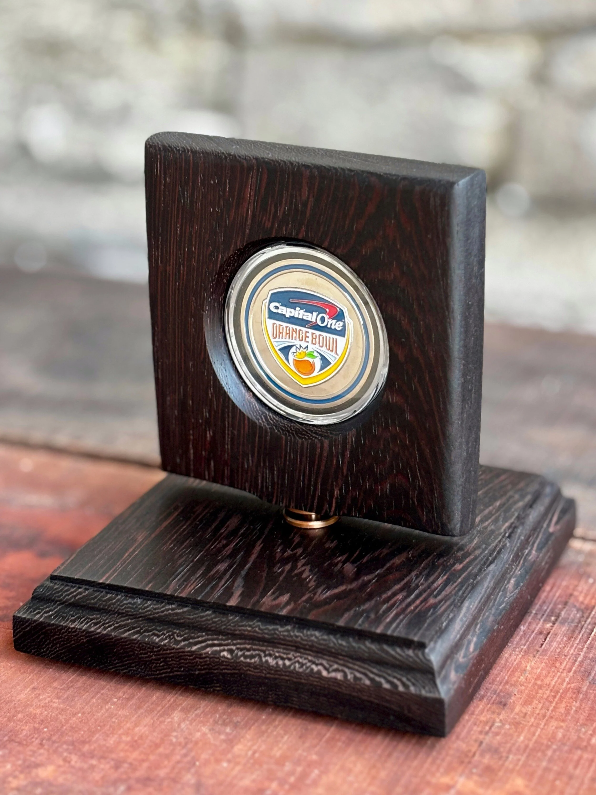Limited Edition Collection | Wenge - Challenge Coin Displays