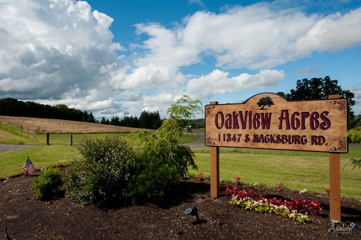 Oakview_Acres_Wedding_0002.jpg