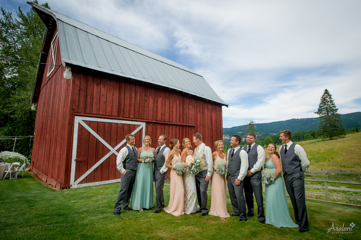 Mt_Hood_Bed_and_Breakfast_Wedding0019.jpg