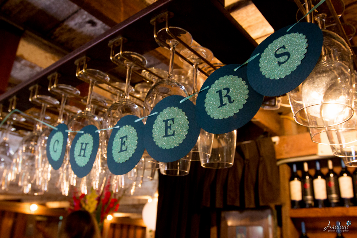 Cornelius_Pass_Roadhouse_Wedding0022.jpg