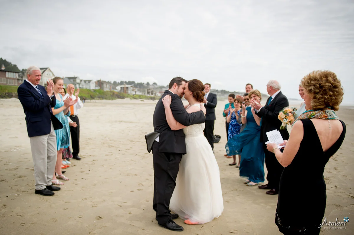 Oregon_Coast_Elopement_0018.jpg