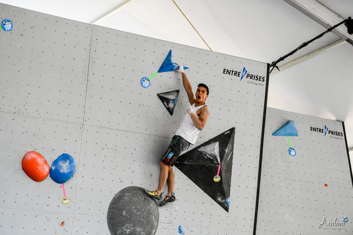 IFSC_Bouldering_Vail_2016_037.jpg