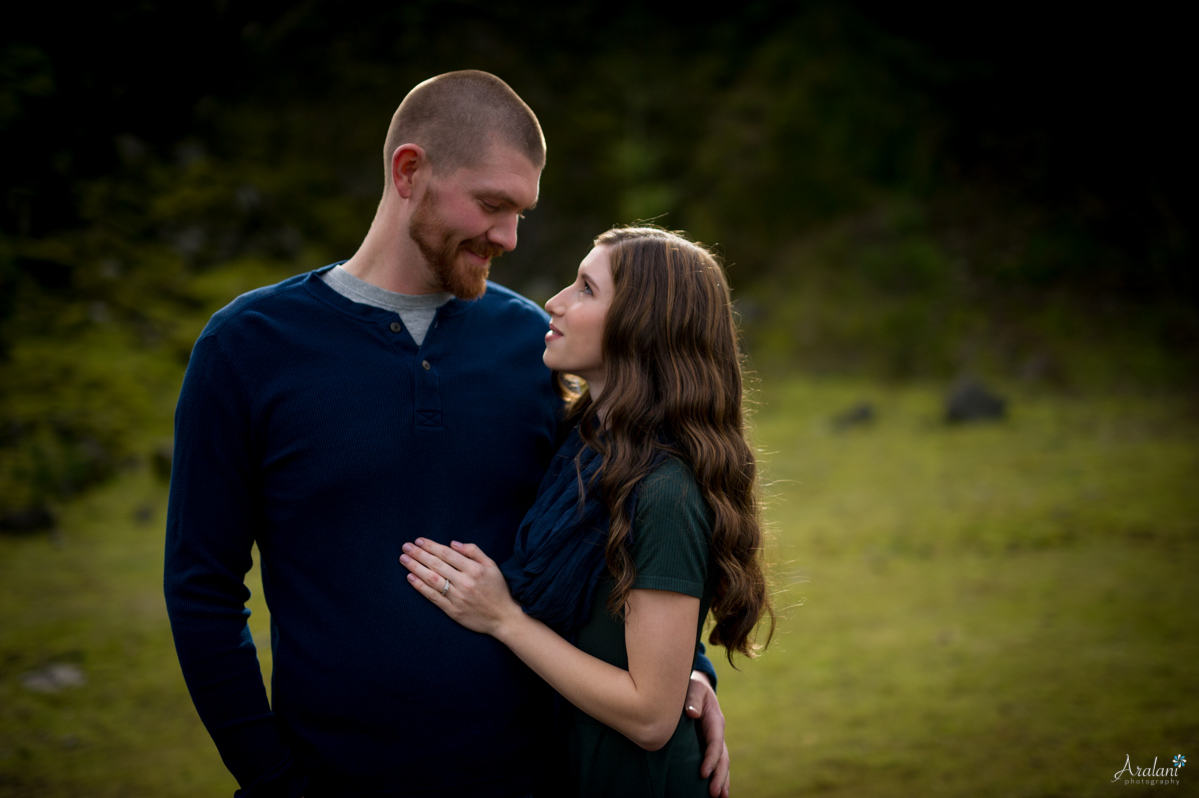 Columbia_River_Gorge_Engagement_Session004.jpg
