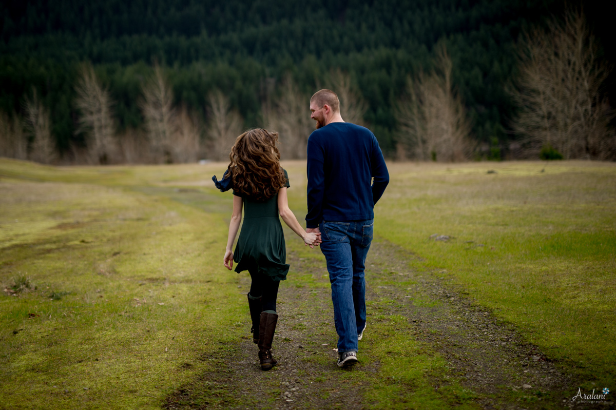 Columbia_River_Gorge_Engagement_Session015.jpg