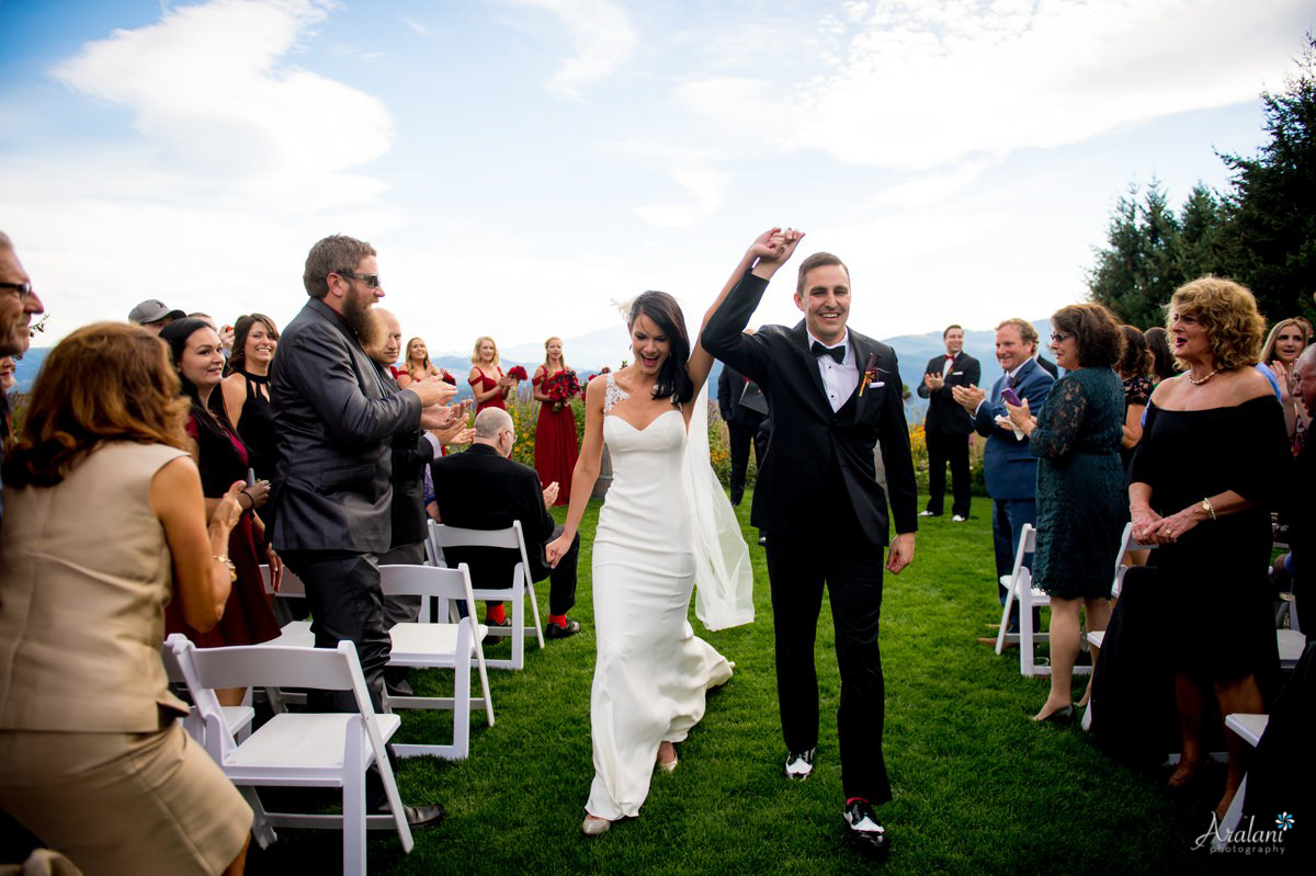 Gorge_Crest_Vineyard_Wedding028.jpg