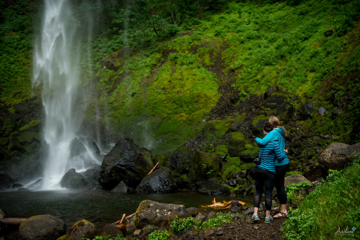 Oregon_Waterfall_Engagement0003.jpg