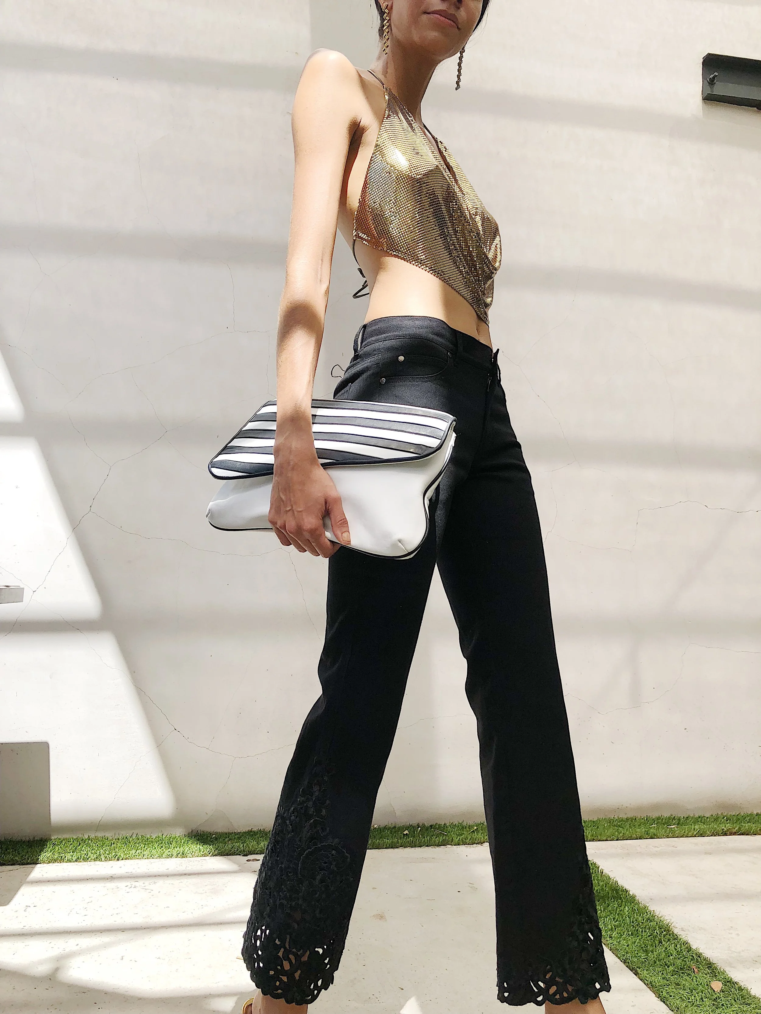 jeans with embroidered hem