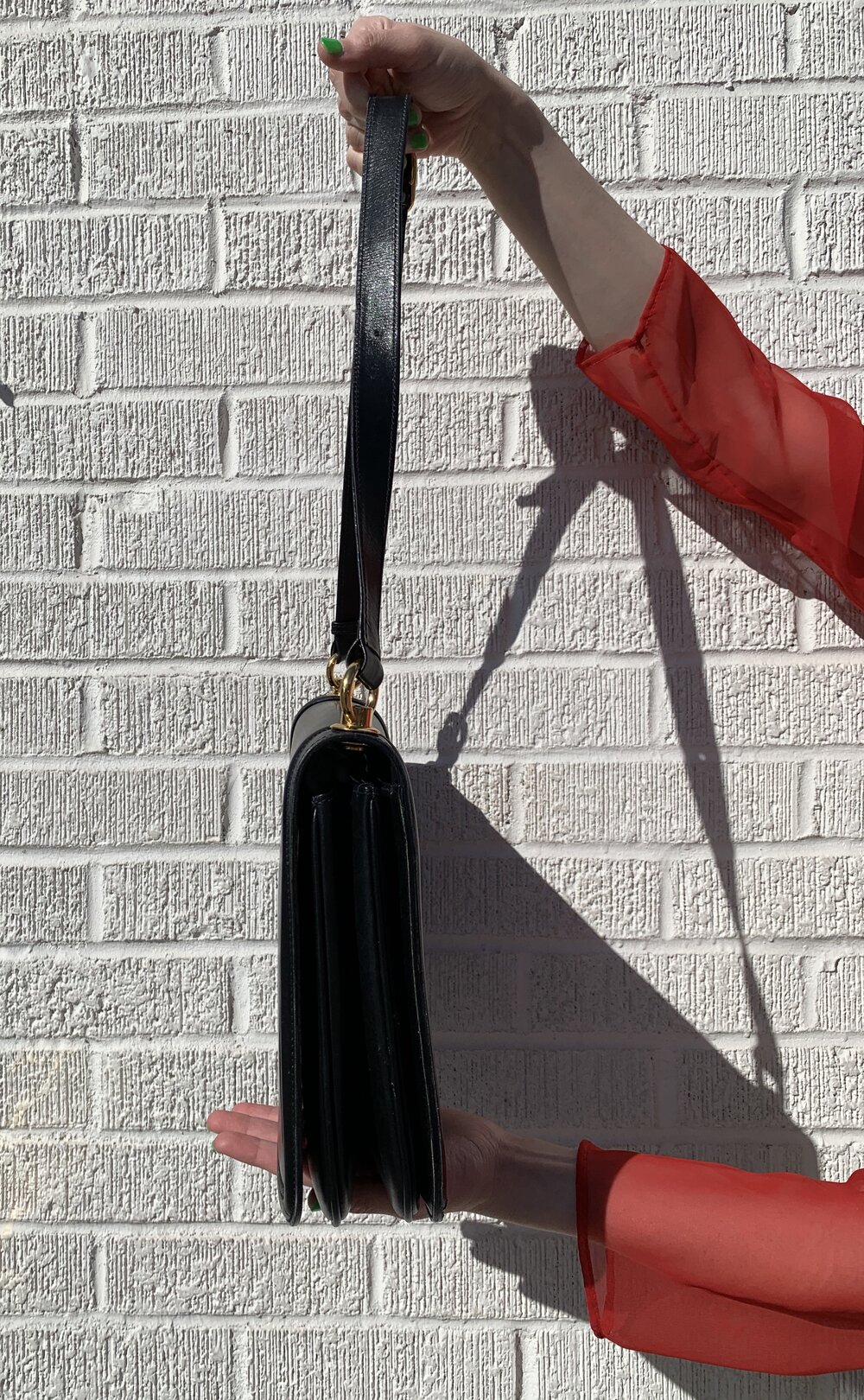 GUCCI 70s Black Leather Blondie Medallion Bag — Garment
