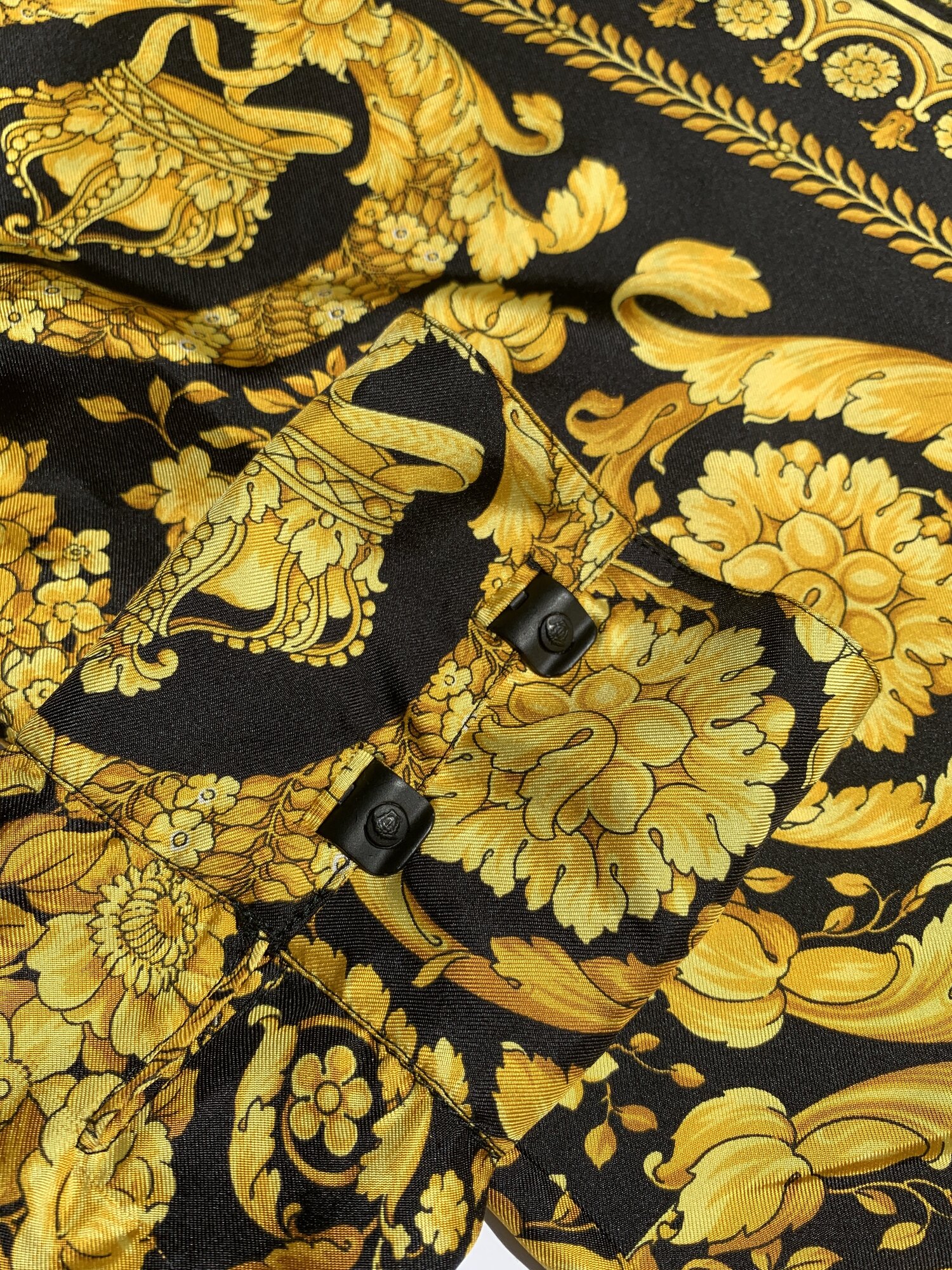 GIANNI VERSACE F/W '91 Barocco Collection Gold + Black Silk Blouse —  Garment