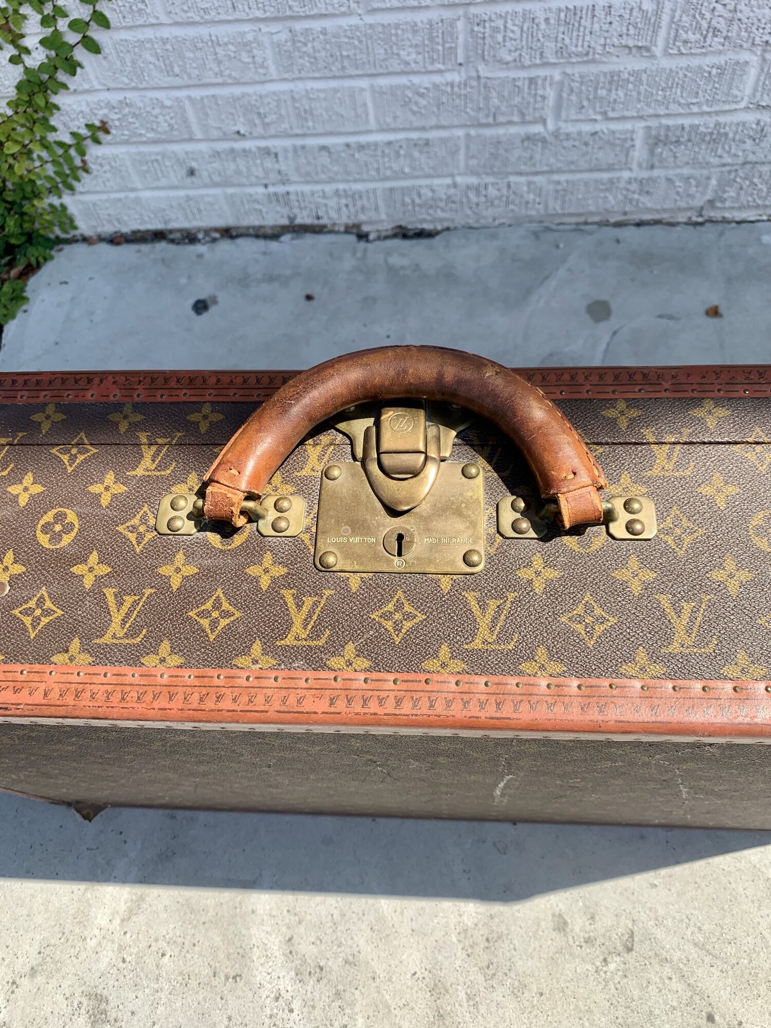 Louis Vuitton Vintage Ebene Monogram Coated Canvas Alzer 60 Gold Hardware  Available For Immediate Sale At Sotheby's
