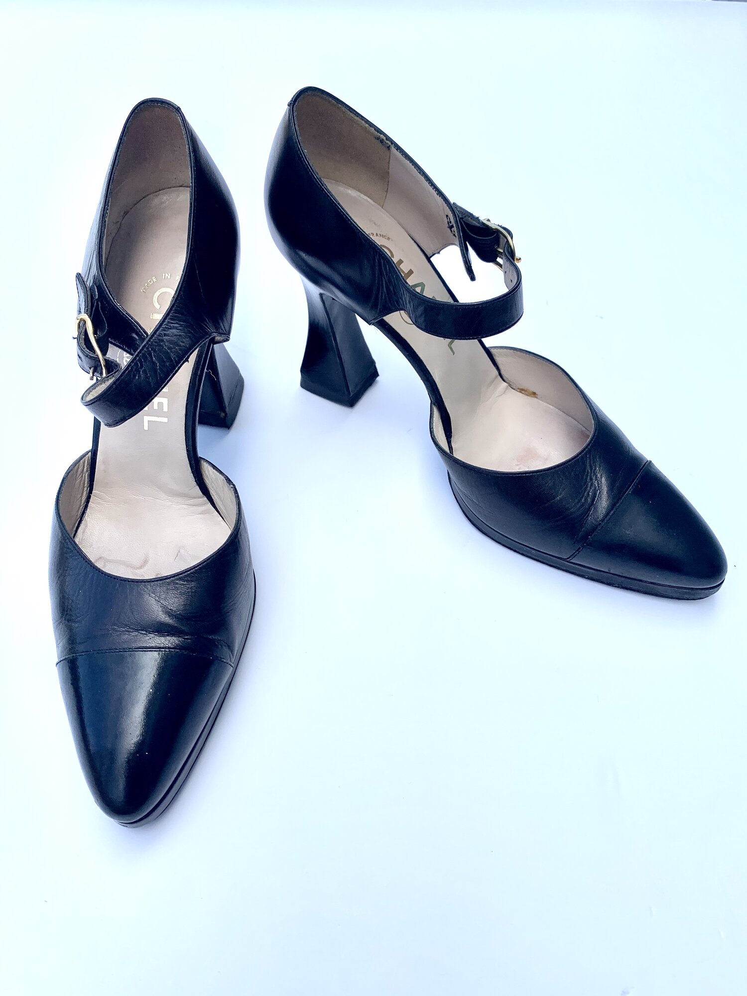 CHANEL 90s Black Square Heel Mary Janes — Garment