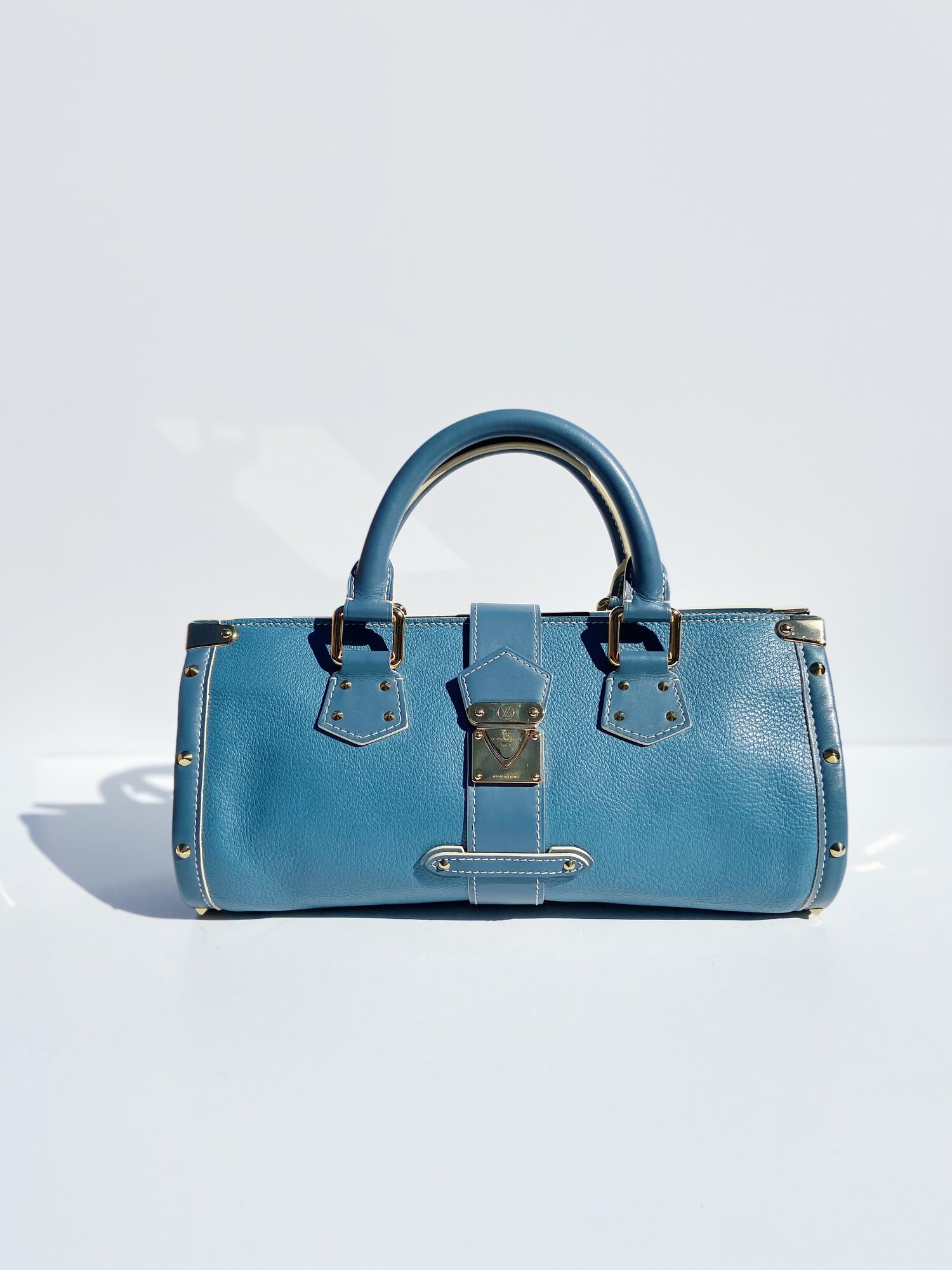 Louis Vuitton - Authenticated Néonoé Handbag - Leather Blue for Women, Very Good Condition
