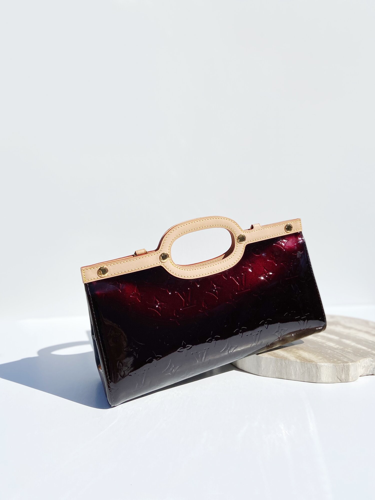 louis vuitton brea vernis mm burgundy patent leather shoulder bag –  ClosetsNYC