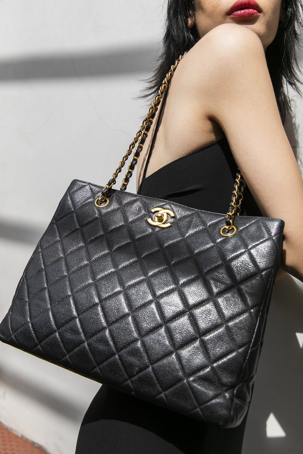 chanel black shopper bag tote