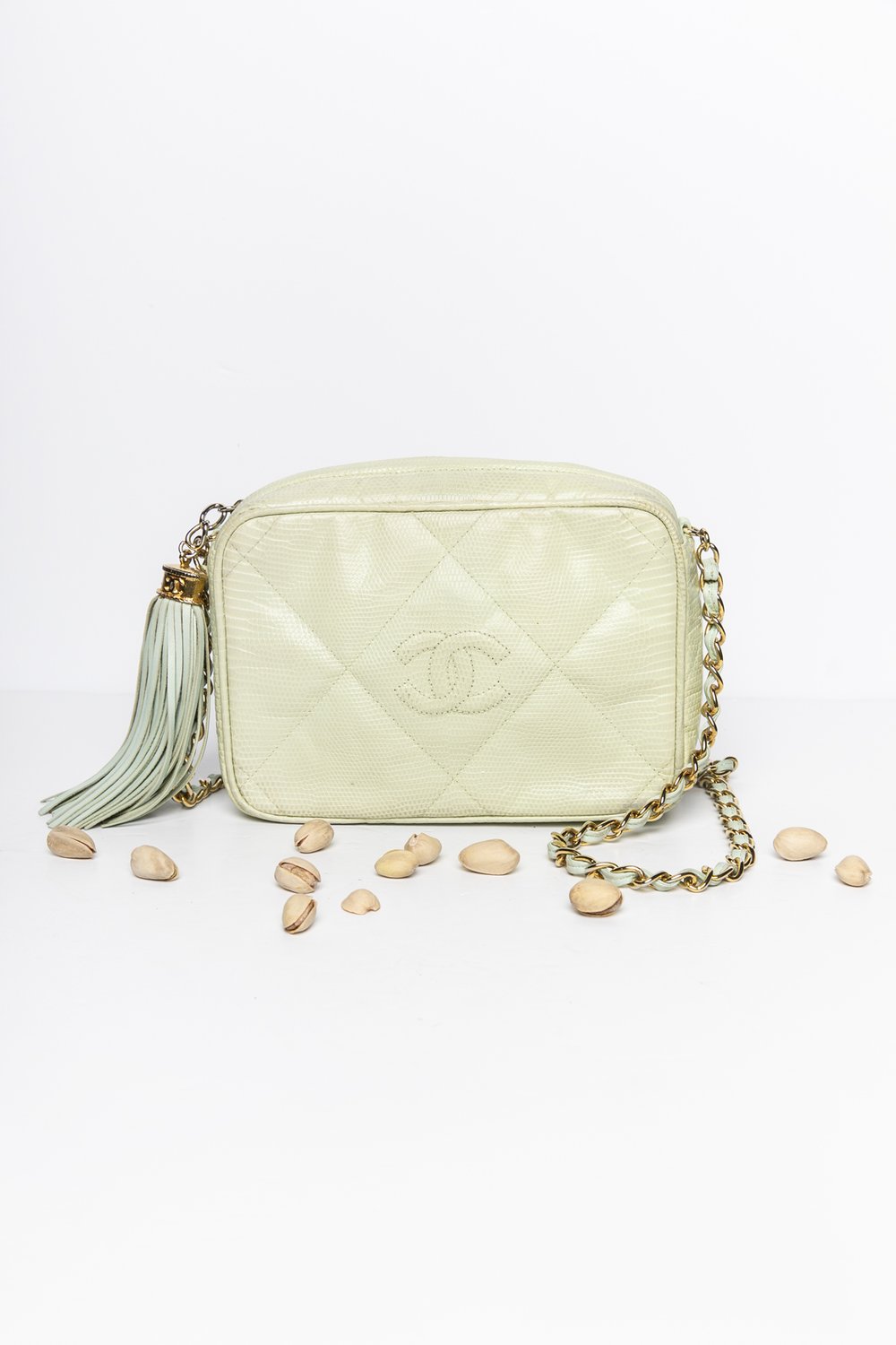 Chanel 1985-1989 Beige Lizard Quilted Tassel Camera Bag · INTO