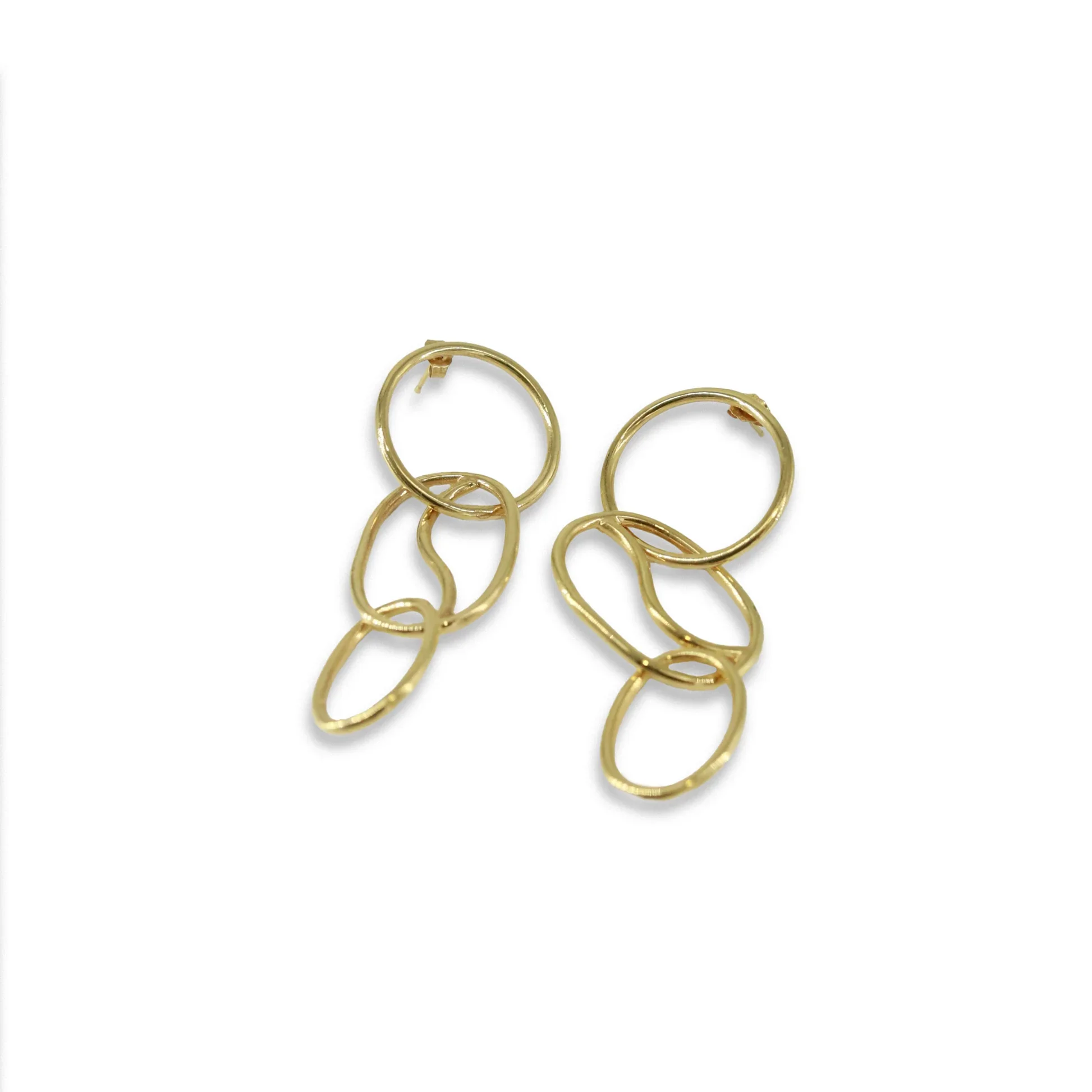 orbit-chain-earrings-gold-1.webp
