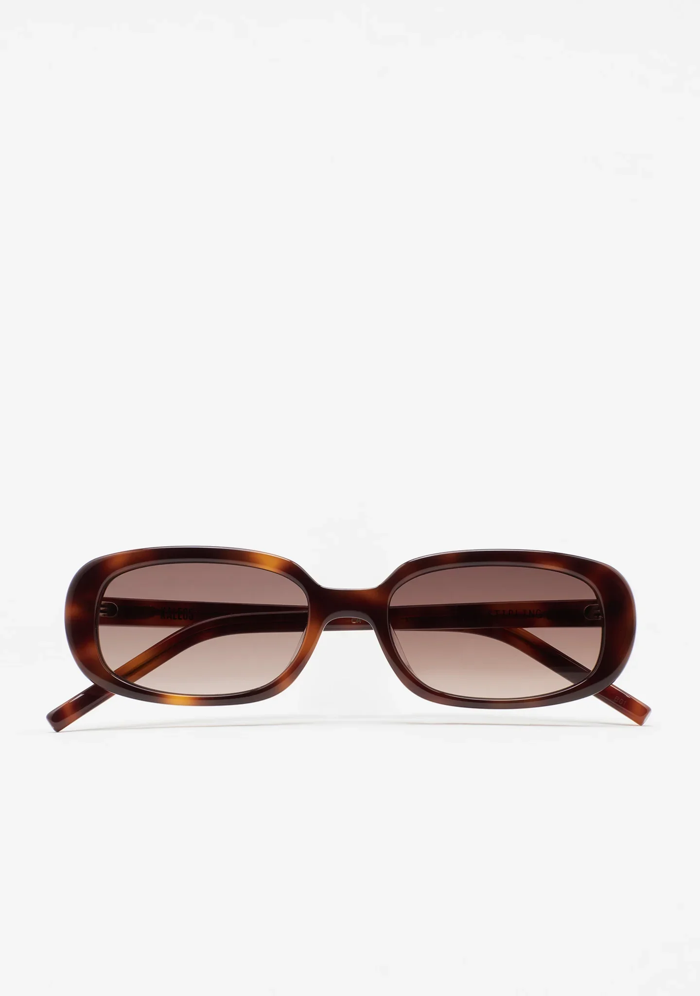 Kaleos-Stirling-A027303-01.webp