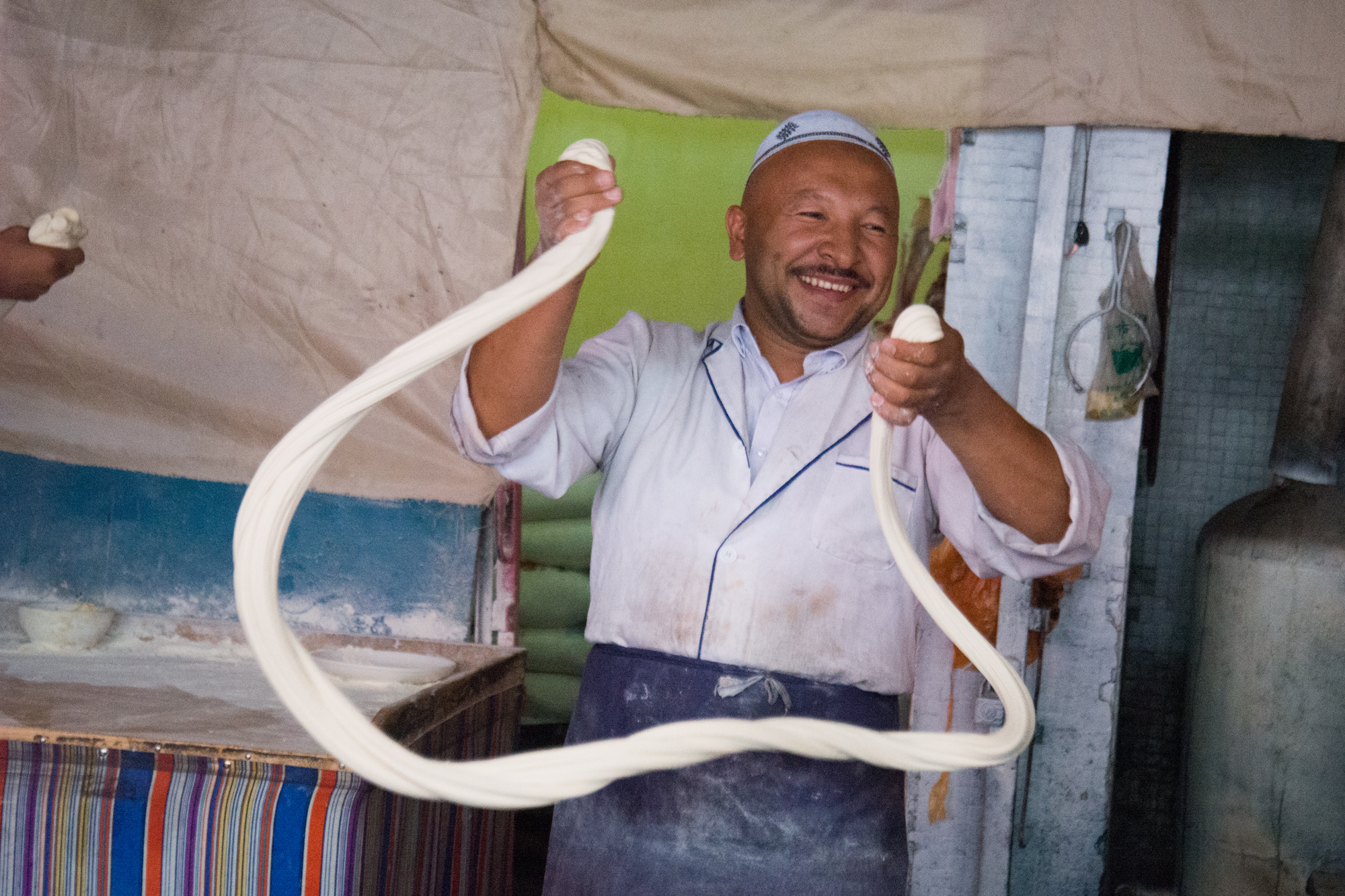 Uyghur Laghman Noodles, Kashgar Baazar