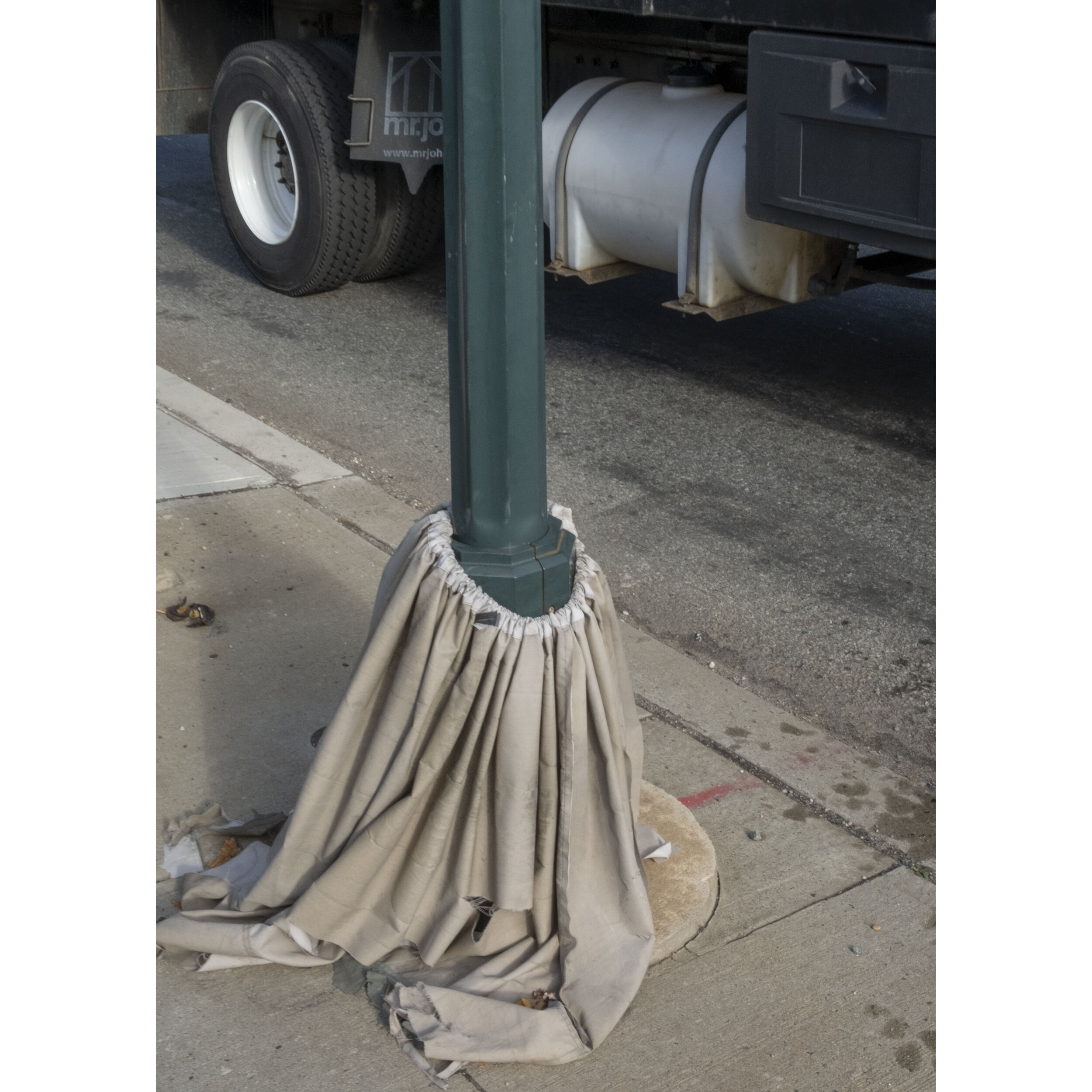 lampost skirt.jpg