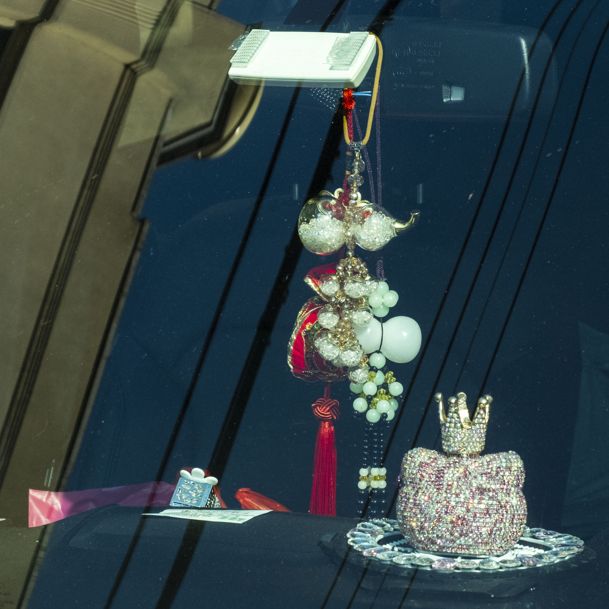 crown in car window.jpg