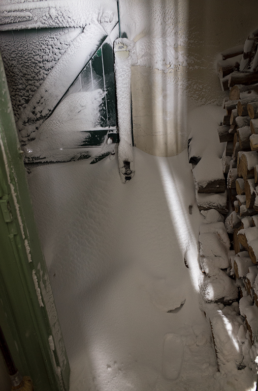 Even the door 