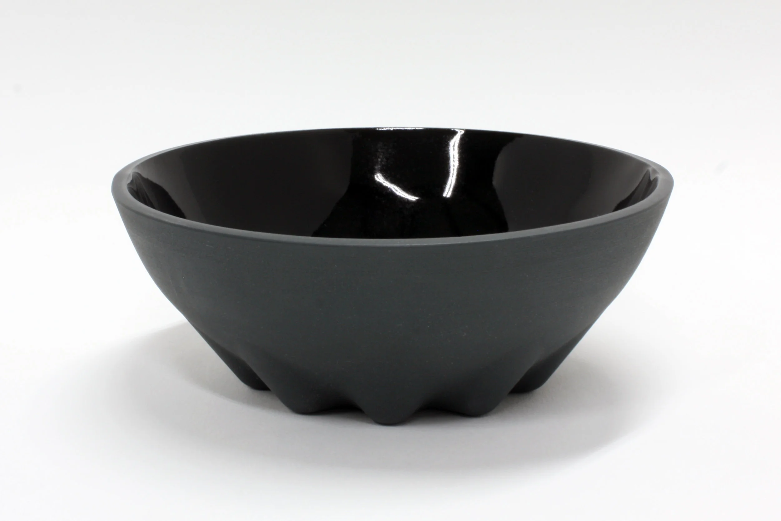 Handmade_Modern_ceramic_dinnerbowl_black_.1