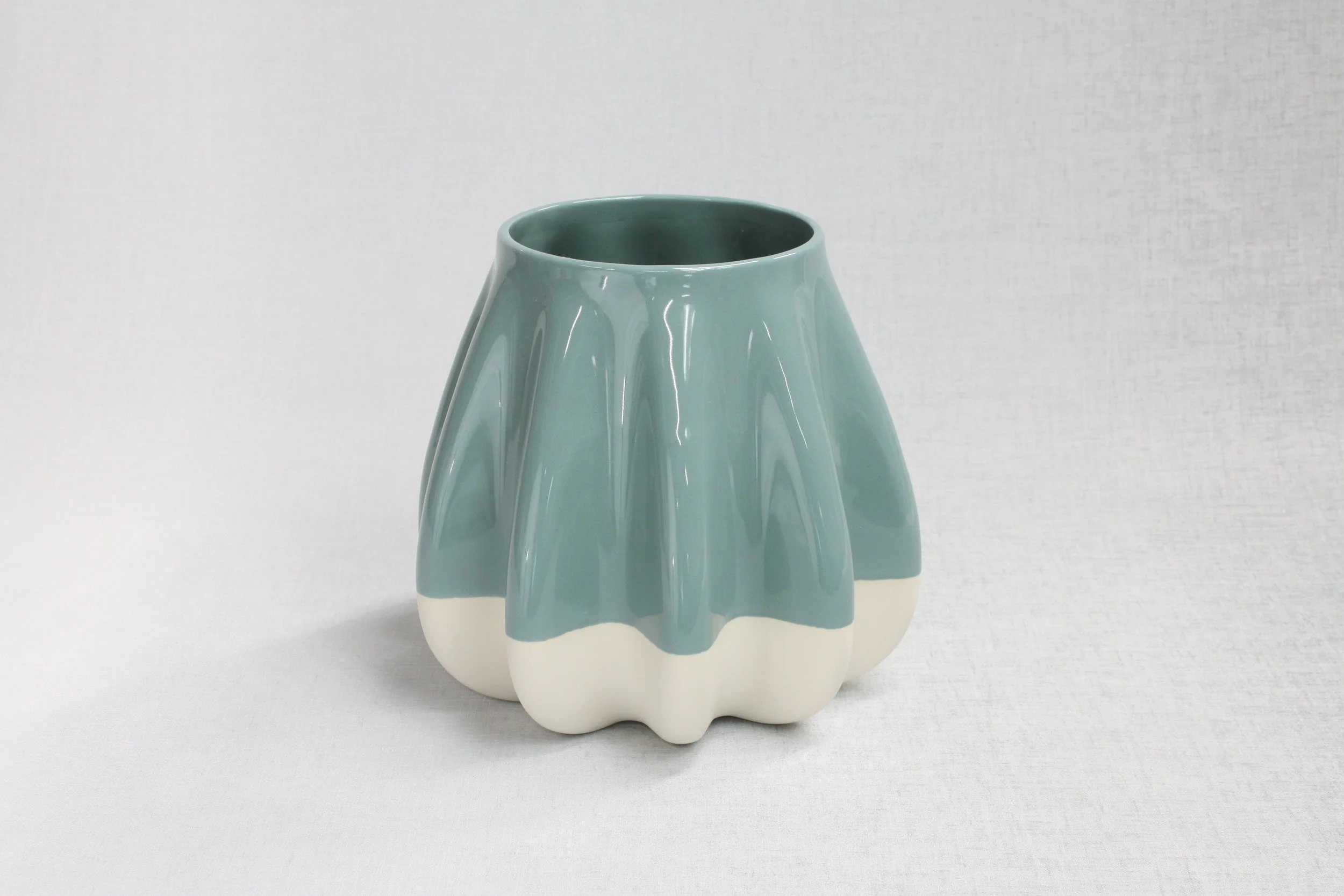 Teal_Modern_Ceramic_Vase