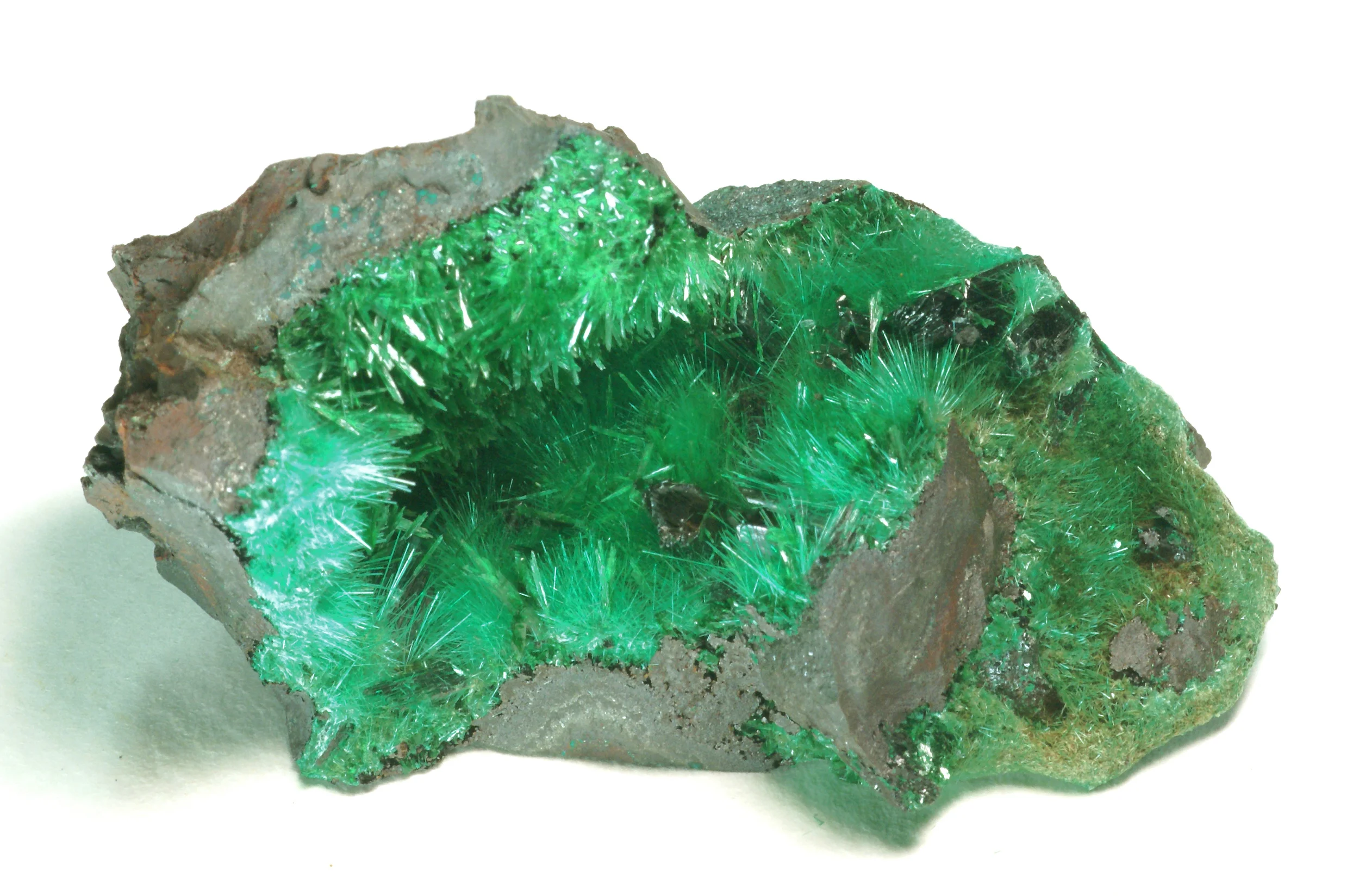 Antlerite xls with Brochantite xls (Ottens book p. 166)