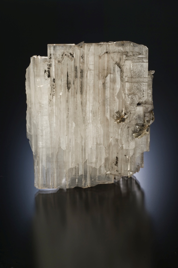 Cerussite twin xls side view of previous spec.