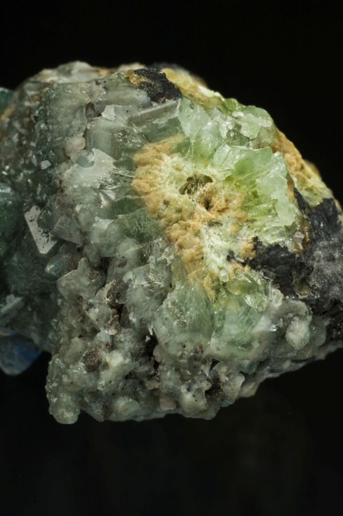 Mansfieldite (yellow) on Scorodite xls X-rayed