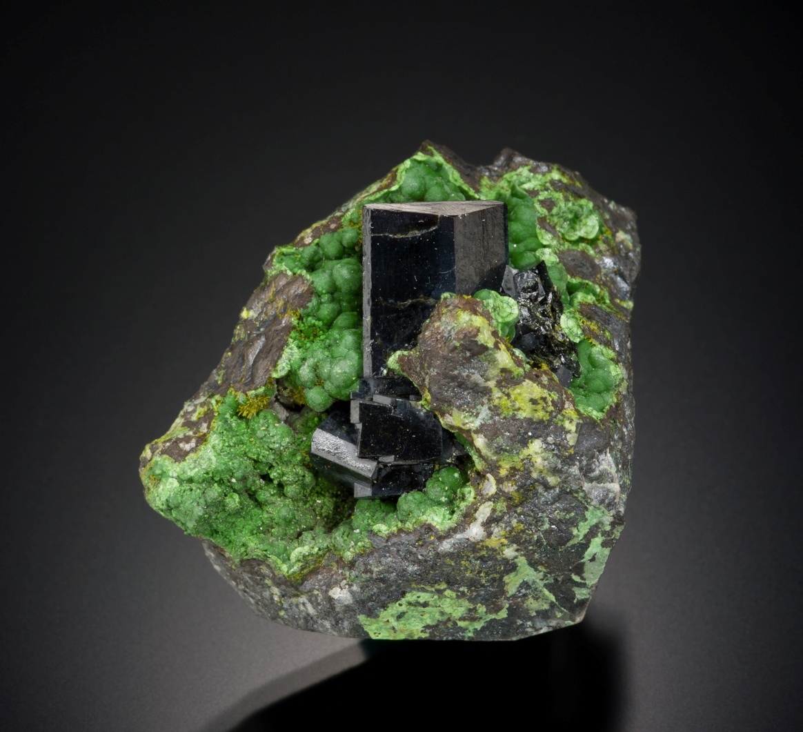 Olivenite xl on Bayldonite (large xl) CM of N
