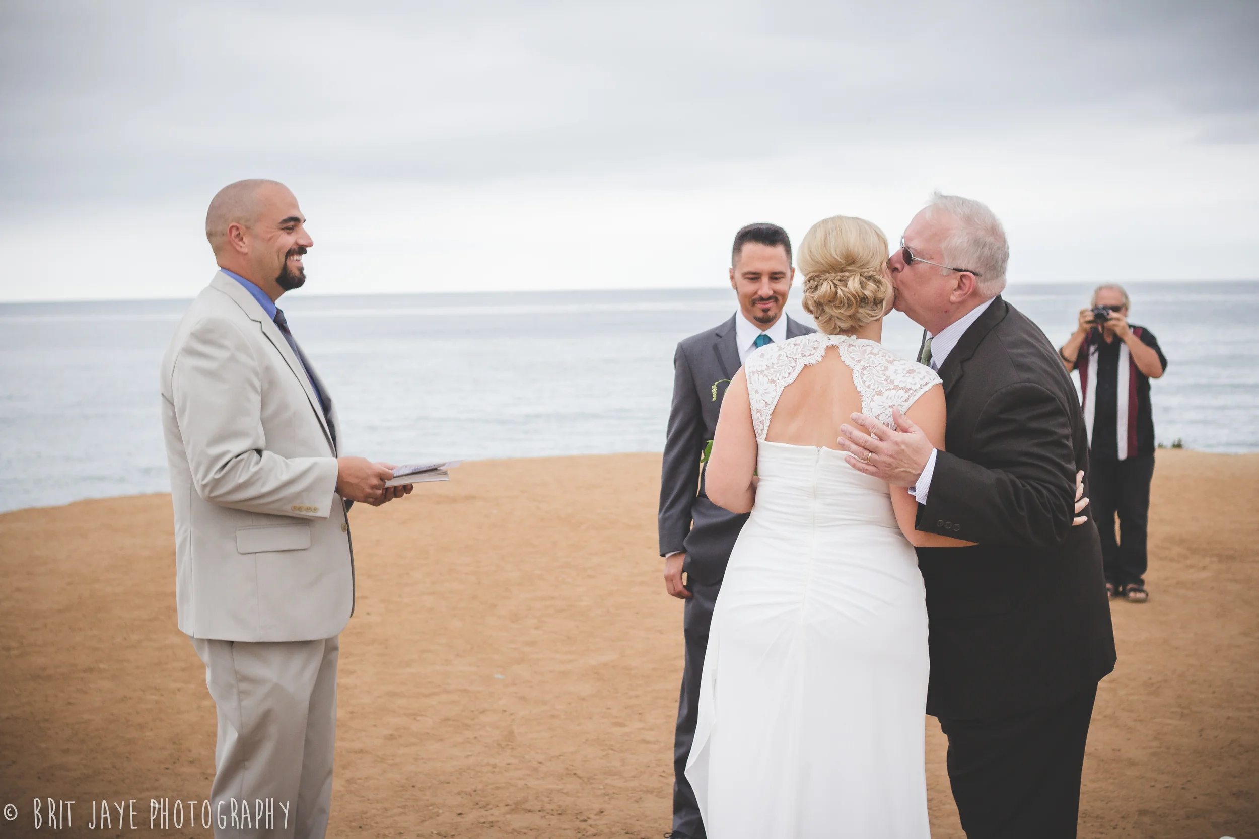sunsetcliffswedding-102.jpg