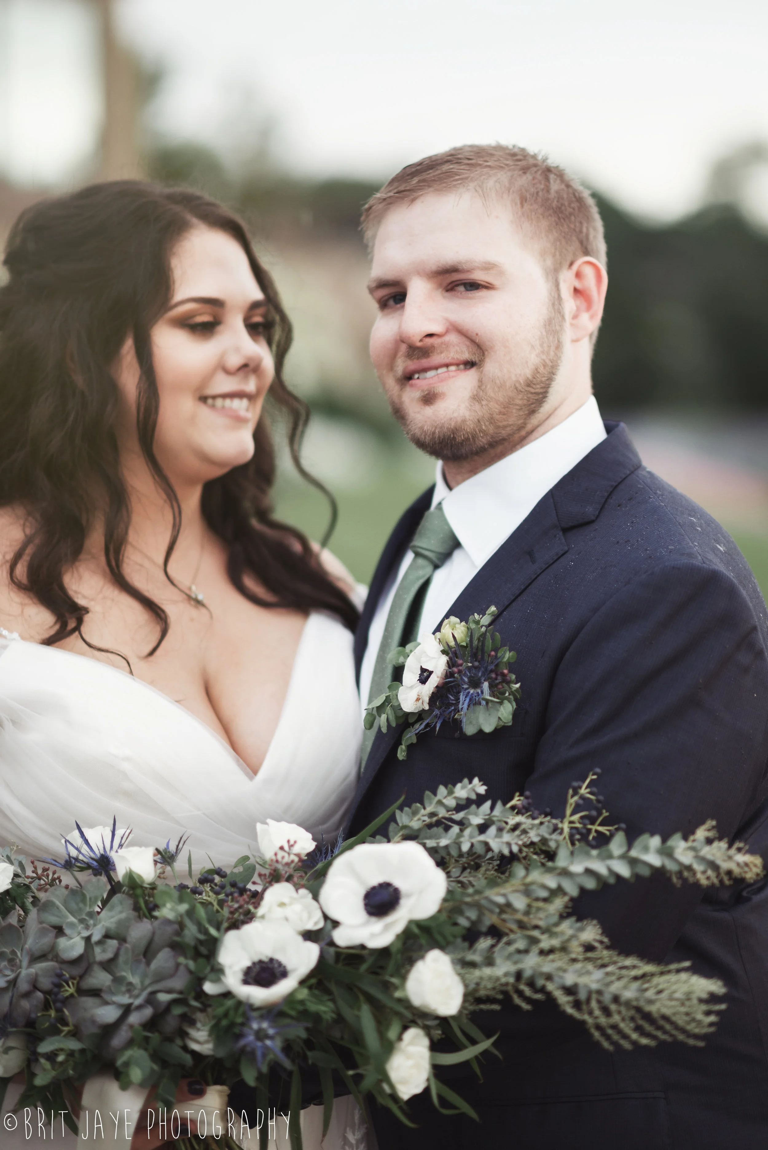 Springfield_Country_Club_Wedding-13.jpg