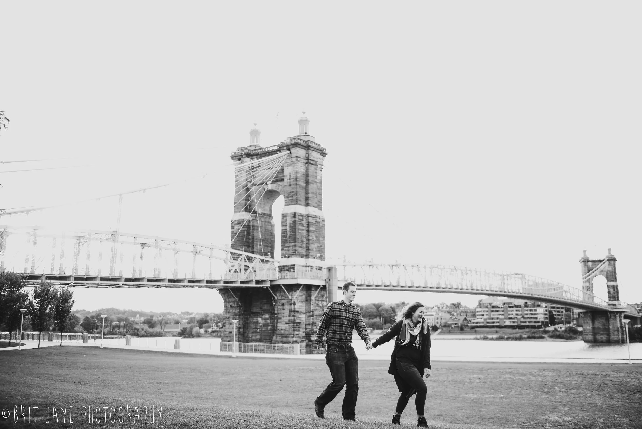 Cincinnati_Riverfront_Engagement_Photo_Session-22.jpg