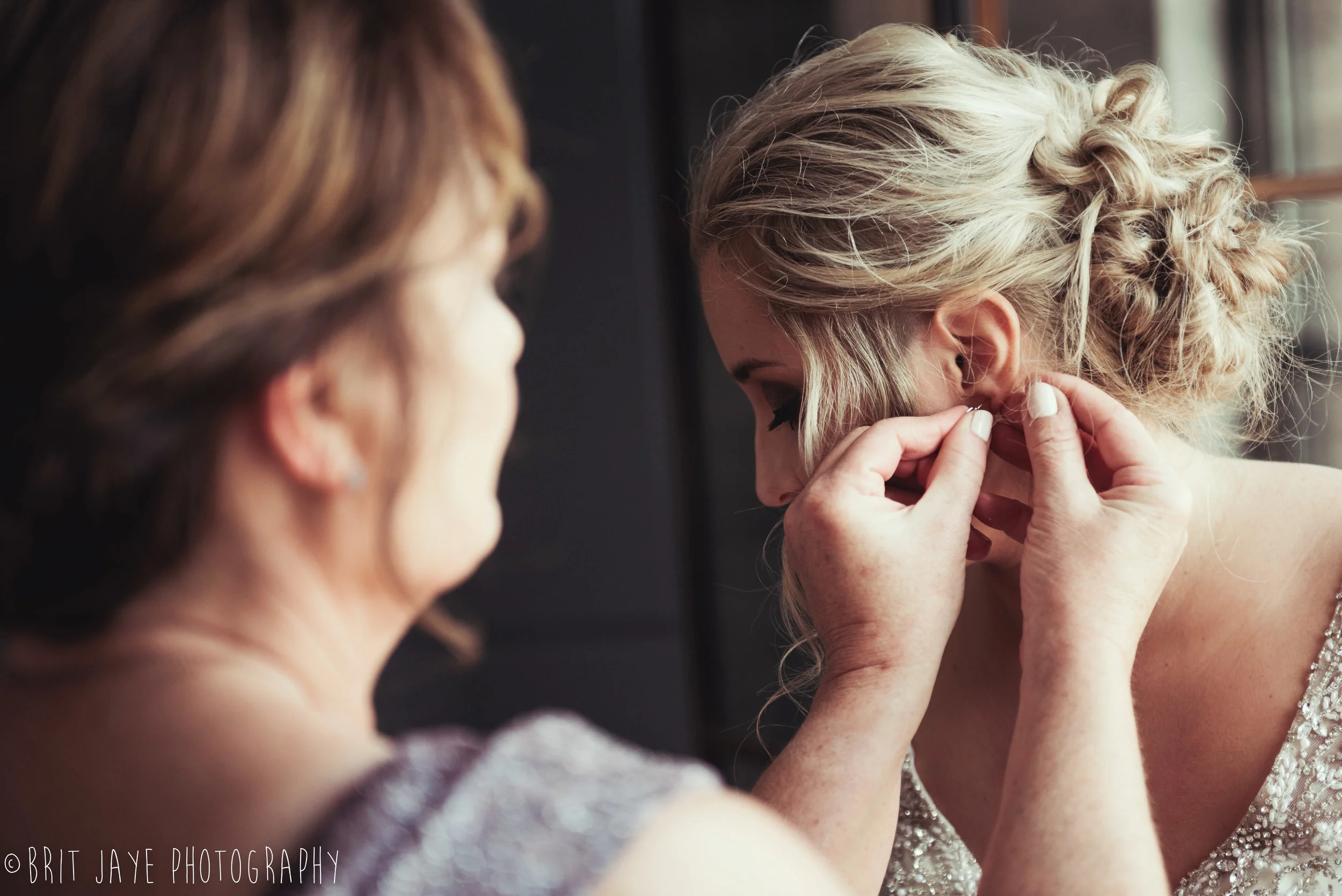 Spring_Wedding_at_Steam_Plant_Dayton-13.jpg