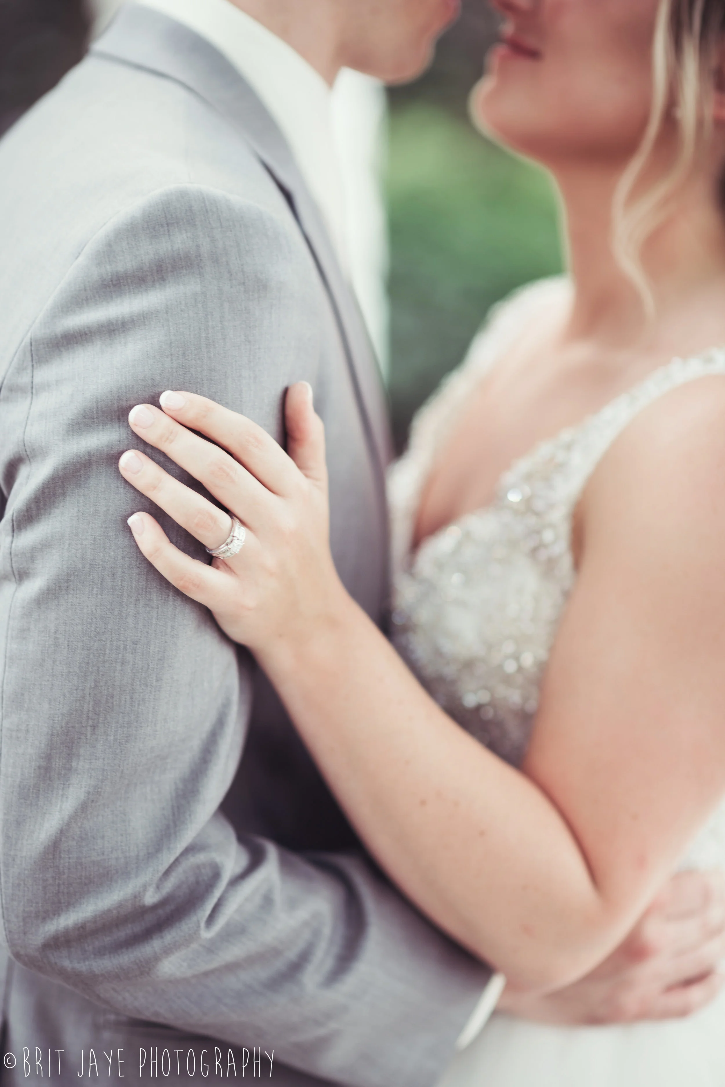 Spring_Wedding_at_Steam_Plant_Dayton-25.jpg
