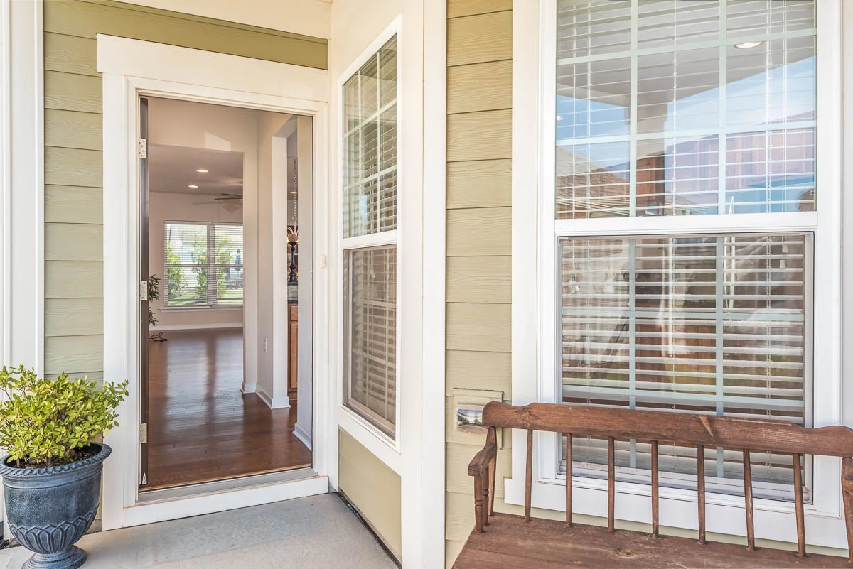 6 206 Rosedale Cr Dr-.jpg