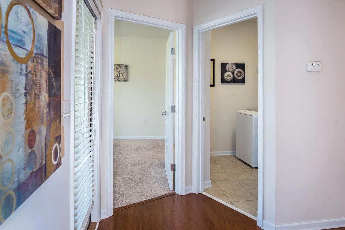 12 206 Rosedale Cr Dr--7.jpg