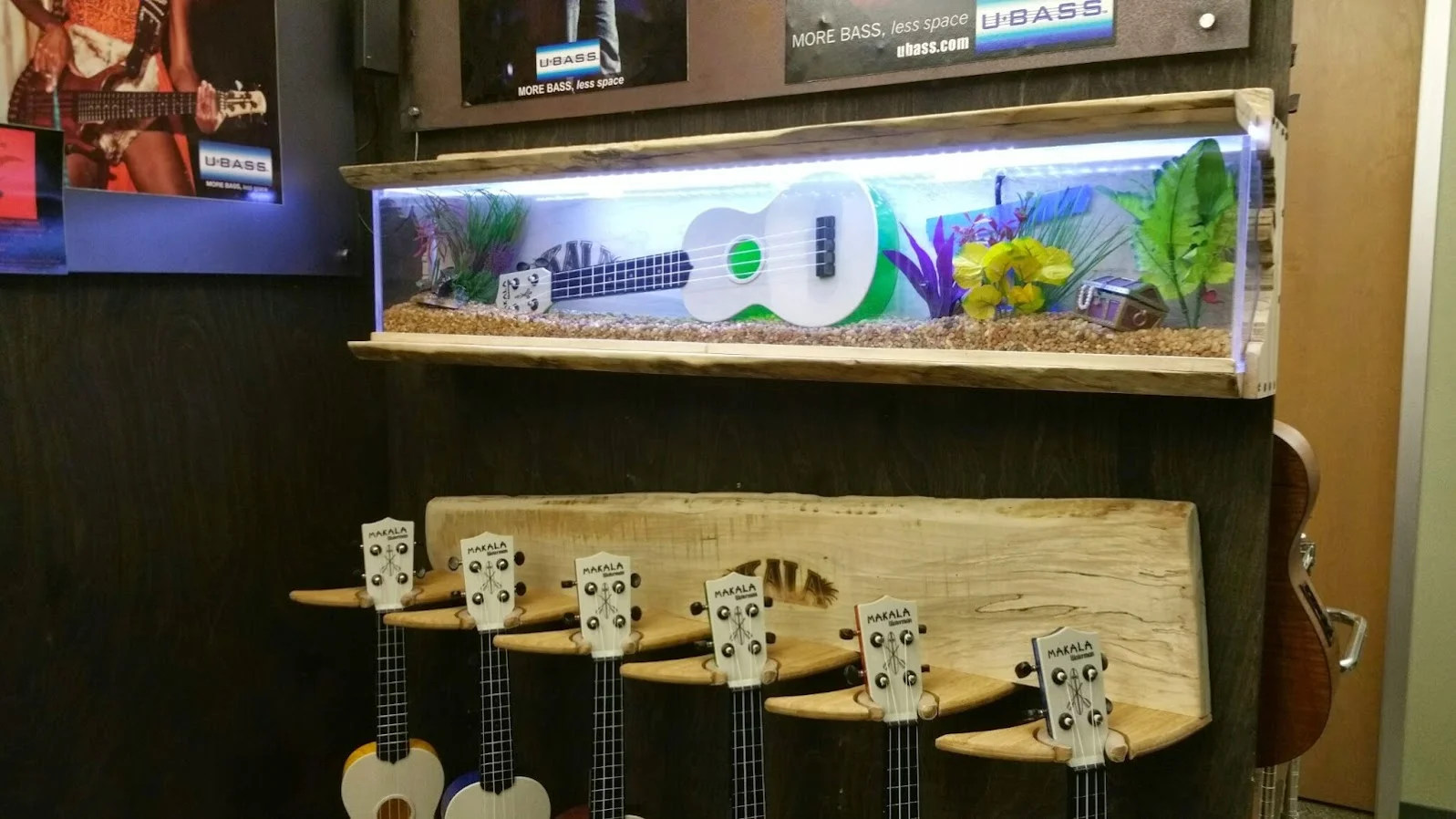 custom_build_live_edge_maple_aquarium_fish_tank_thecncshop.jpg