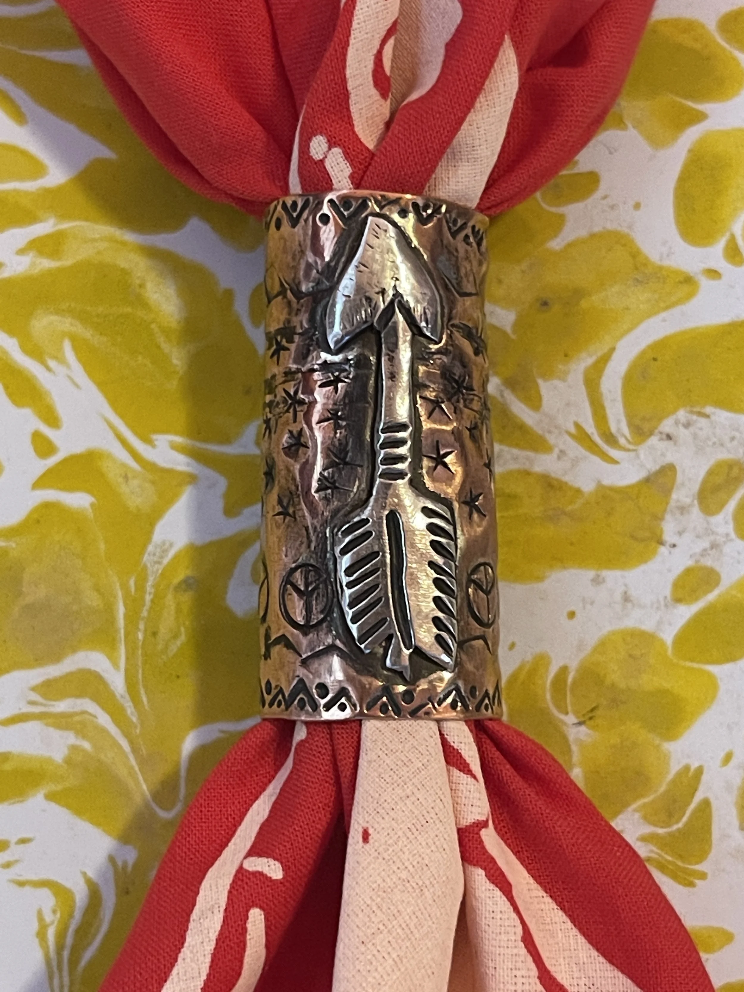 Arrow Scarf Slide