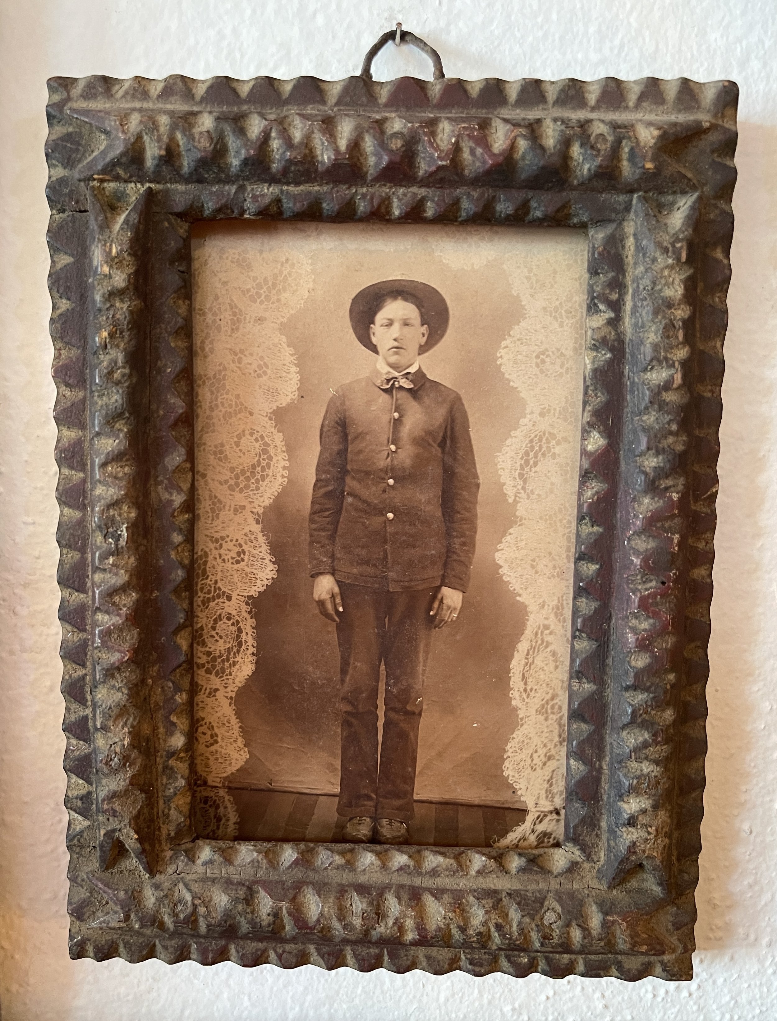 Small Tramp Art Frame