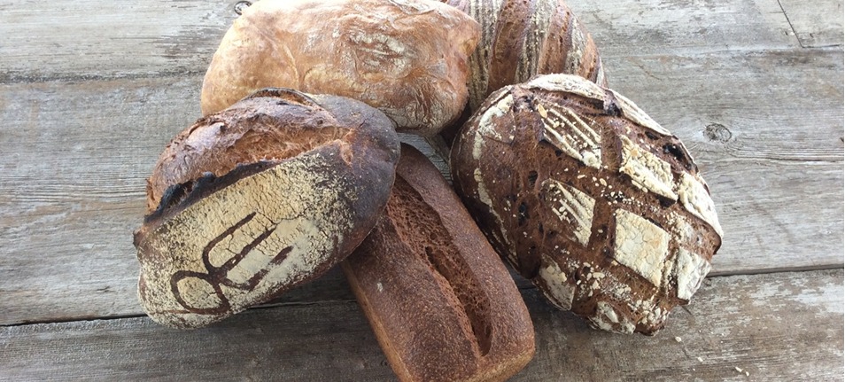 The fork also appears on the side of some of his specialty breads.