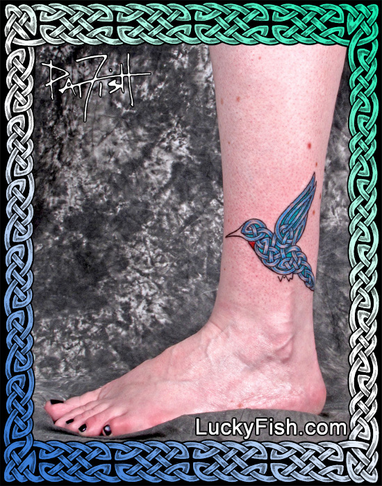 Ankle Feminine Hummingbird Tattoos | Styles Style | Ankle tattoo designs,  Cute ankle tattoos, Tattoos for women