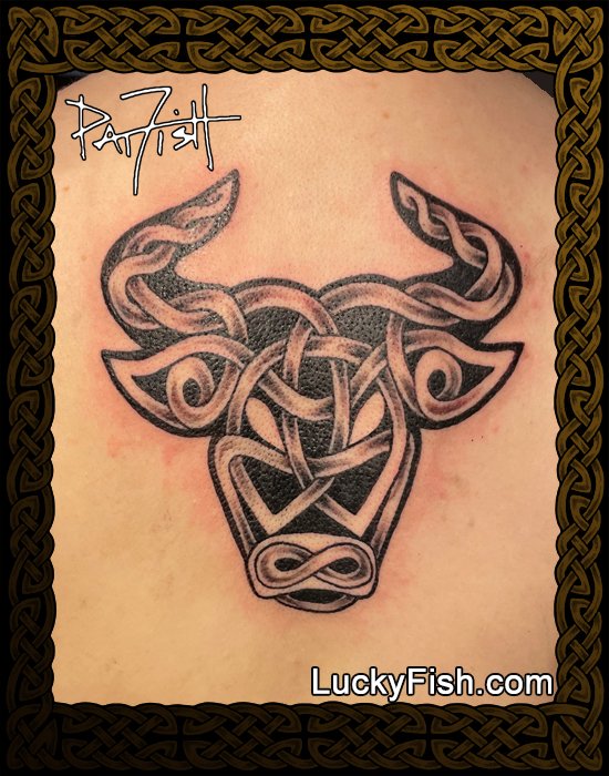 80 Eccentric And Powerful Bull Tattoos Ideas And Designs For Back - Psycho  Tats
