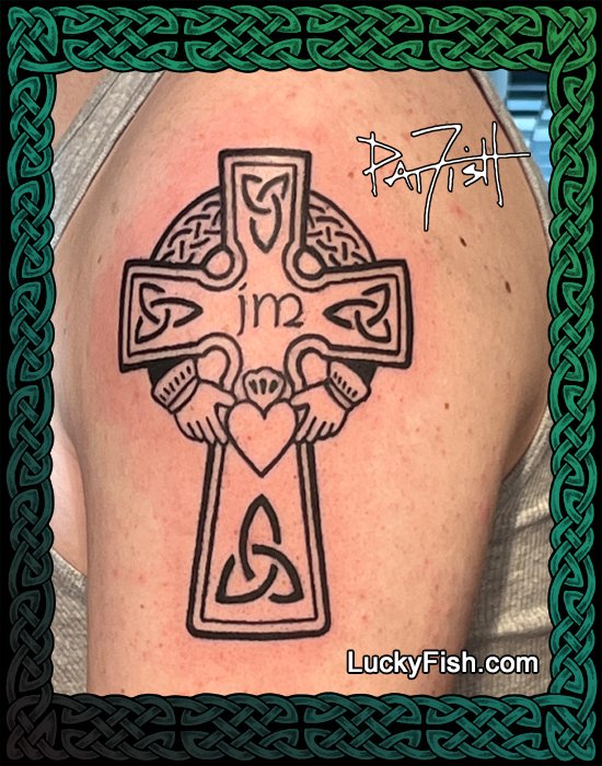 Celtic Cross and Claddagh Tattoo | Tattoo Ideas and Inspiration | Celtic  cross tattoos, Celtic cross tattoo for men, Claddagh tattoo