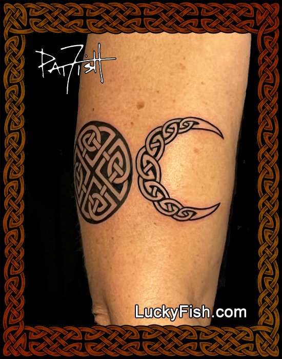 48 Magnificent Moon Tattoo Designs & Ideas - TattooBlend | Diseños de  tatuaje de luna, Tatuajes de luna, Diseños de tatuajes y significados